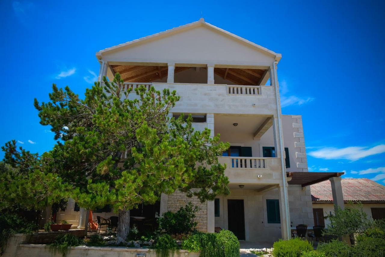 Apartment Markioli Повля Екстериор снимка