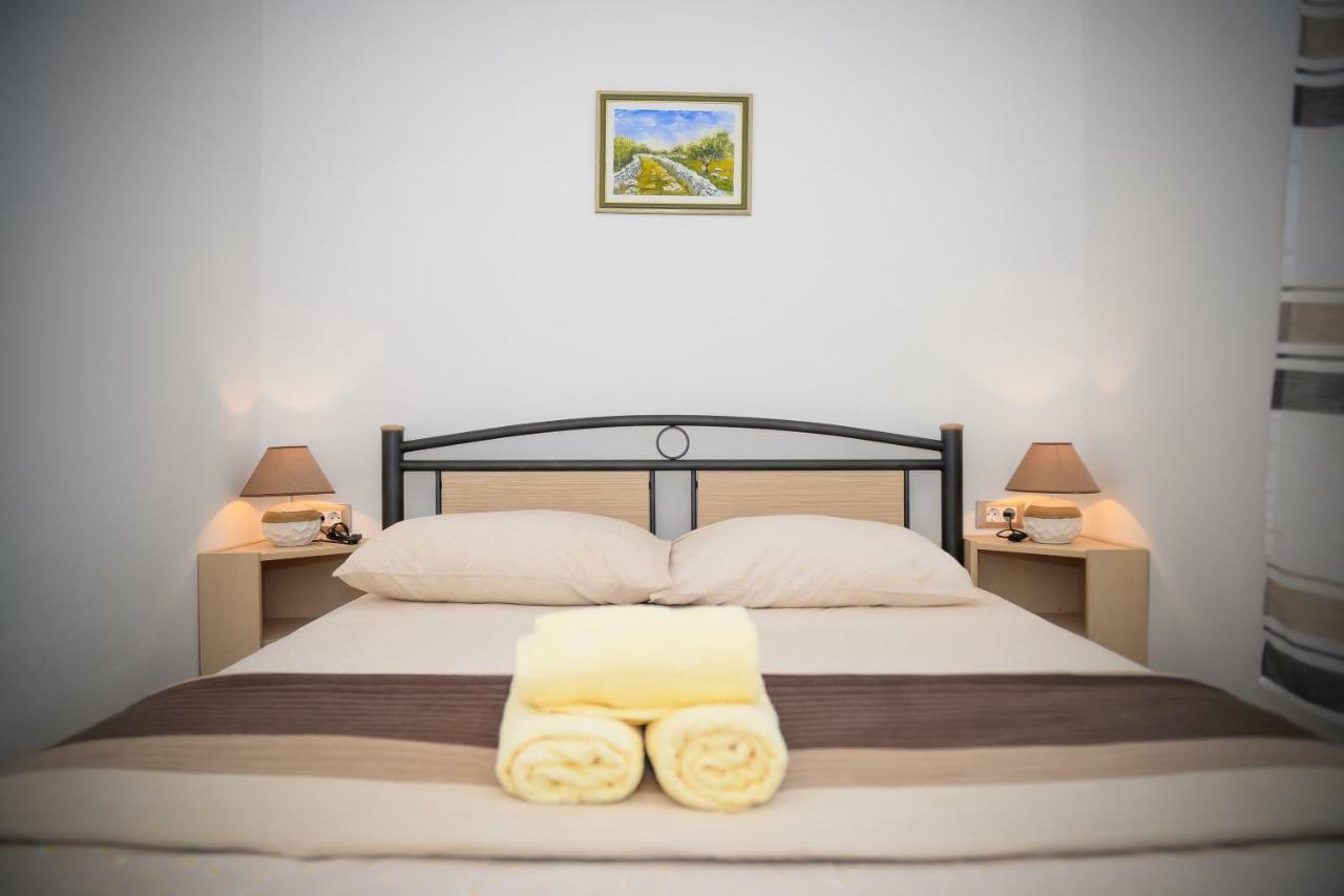 Apartment Markioli Повля Екстериор снимка