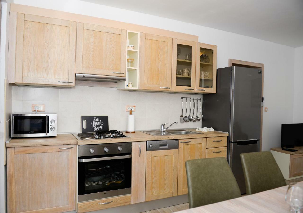 Apartment Markioli Повля Екстериор снимка